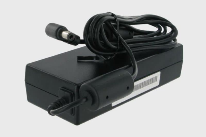 Alimentation pour Fujitsu-Siemens Amilo Pro V3525 (pas d'origine)