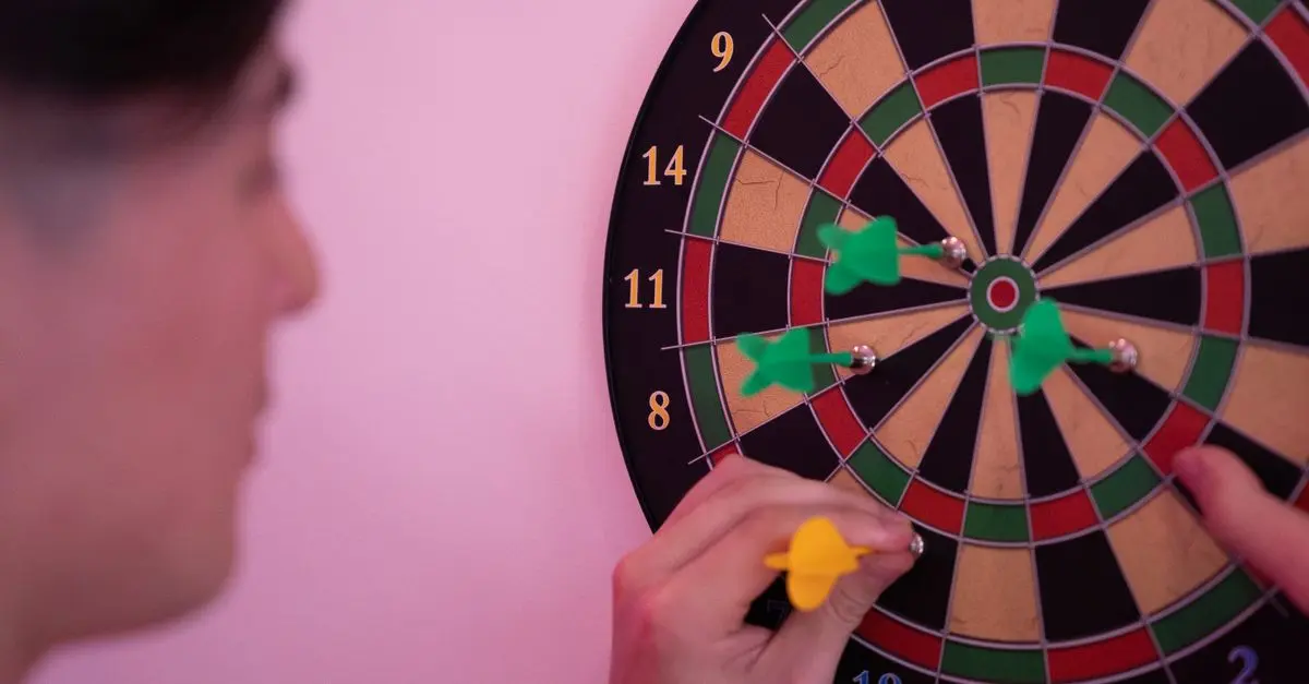 Darts spielen lernen: Tipps und Tricks für Anfänger