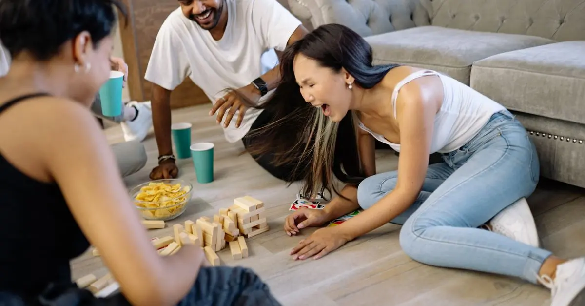 Die besten Partyspiele für unvergessliche Abende